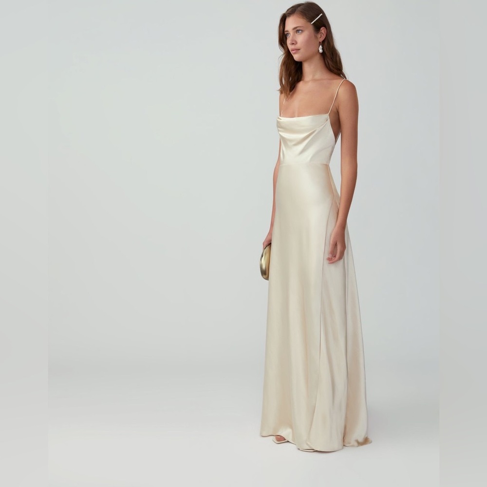 NWT Strappy Tiered Gown